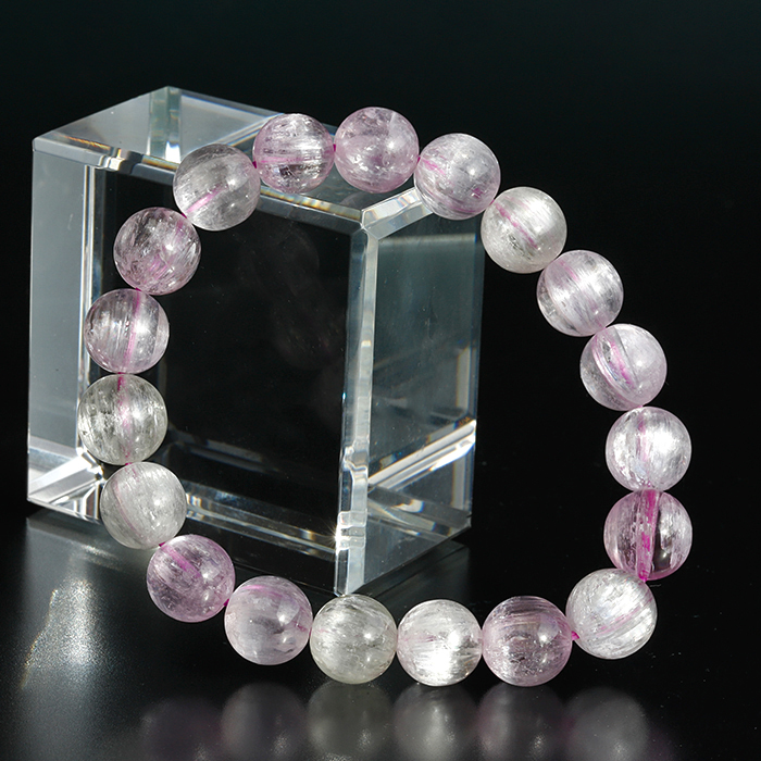 【伊勢】待望のキャッツクンツァイトAAAAの約10mmブレスレット　ise25