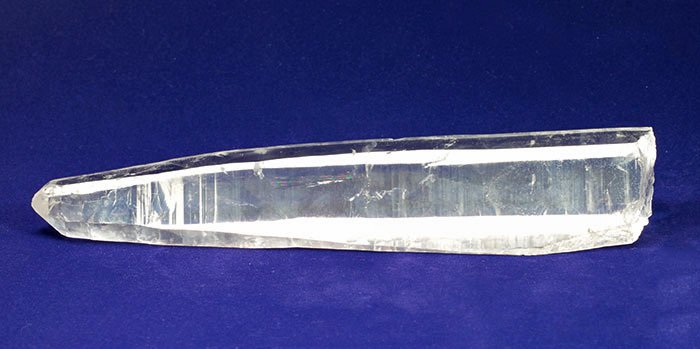 限定!高品質☆ブラジル産のホワイトファントム入り レーザークォーツ（シンキングクォーツ） No.14       【天然石・パワーストーン】