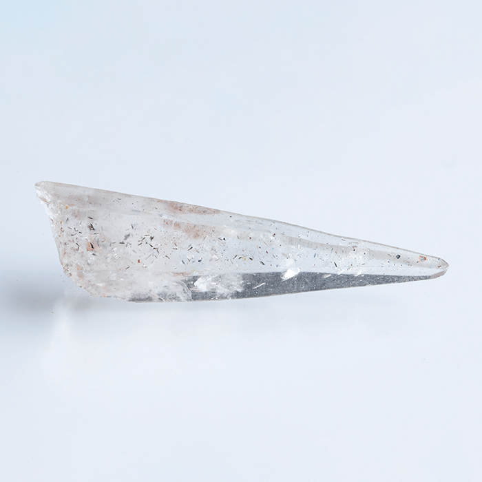 限定!再×19 ご紹介!証明書付き☆カイヤナイト入りモンドクォーツ 【67.8×19.3mm】　　No.137