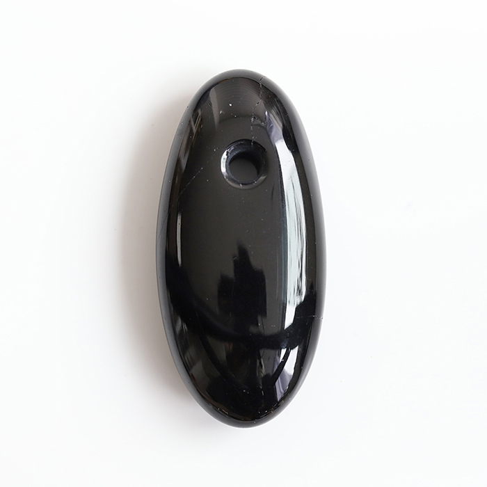 【伊勢】ブラジル産★天然黒水晶（モリオン）の大珠　　　 【43.8×20.8mm】 　 　[No.2]　　　