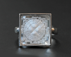 限定!ヒマラヤ★ネパール産★ガネッシュヒマール水晶のシュリヤントラピラミッドリング　　　/4月