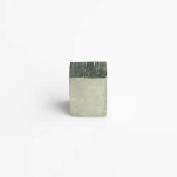 ツーソン2022!スペイン産のパイライト 原石  21×17mm  No.2