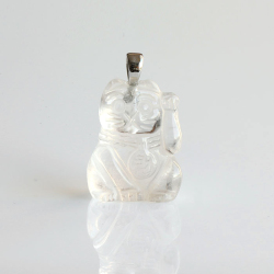 新春！伊勢浄化！招き猫のペンダント Mサイズ　【水晶・左手】　　ise2023