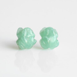 伊勢浄化！カエルのミニピアス 豆サイズ　【クオーツァイト】　ise2023