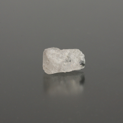 ロット鑑別済☆限定!ロシア産☆フェナカイトの原石　【8】　13.3×16mm