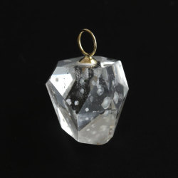 【伊勢】レア!茨木県高取鉱山産水晶「雪入り水晶」「くらげ水晶」の約13.6×11mm K18Gペンダント    [No.3]    【天然石・パワーストーン】