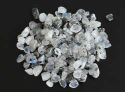 限定大特価!レインボームーンストーンのさざれ　[大]　　　500g 　　　　 　　　jo【天然石・パワーストーン】