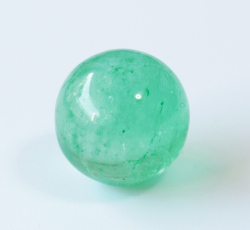 特価!宝石質エメラルドの丸玉  14.4mm   /5月   【天然石・パワーストーン】