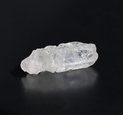 再×2 ツーソン2026!元祖アイスクリスタルの原石　 No.10　　56×20mm前後　　　/4月