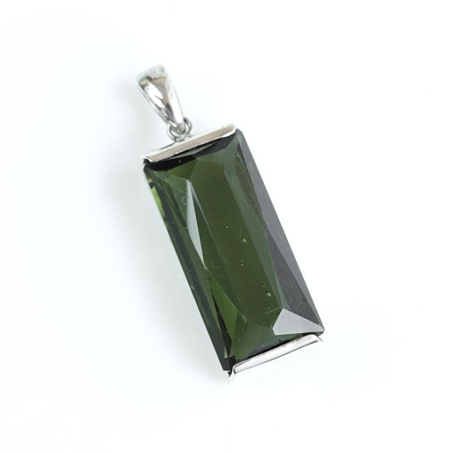 鑑別書付!モルダバイトのペンダント 【天然石・パワーストーン】