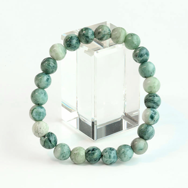 日高翡翠のブレスレット