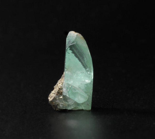 フォスフォフィライトの結晶
