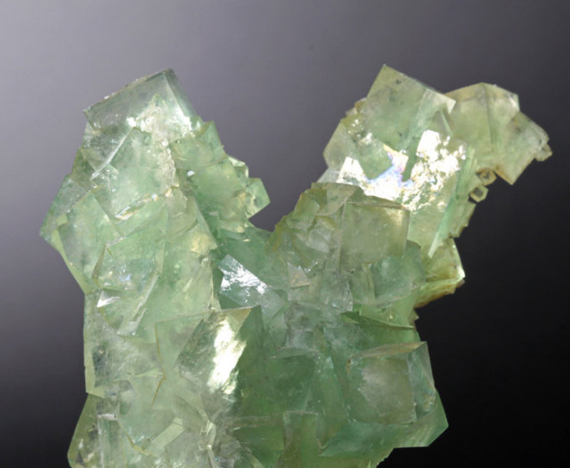 中国 湖南省 オーロラグリーンフローライト ファインミネラル