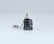 新春！伊勢浄化！招き猫のミニチャーム 豆サイズ　【オニキス・左手】 　ise2023