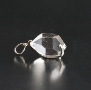 特価!ハーキマーダイヤモンドの原石　ミニペンダントトップ　16×10mm  　 【7】