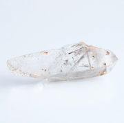 限定!再×19 ご紹介!証明書付き☆カイヤナイト入りモンドクォーツ 【81.8×28.8mm】　　No.133