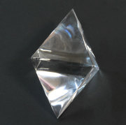 再々入荷!ヒマラヤ★ネパール産★ガネッシュヒマール水晶のダブルピラミッド　【正八面体】　 　　01　　/4月