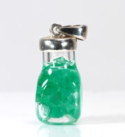 ツーソン価格!140ドル★コロンビア La Pita（ラピタ）産のエメラルドボトルペンダント 2  /5月    【天然石・パワーストーン】