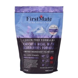 【ファーストメイト】チキン　ウィズ　ブルーベリー（１．８ｋｇ）【おすすめ】【健康維持】【安心・安全原材料】