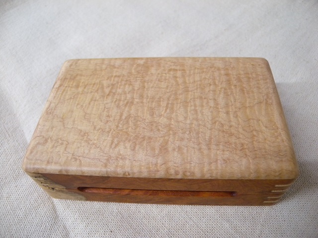 木製ティッシュケース | 無垢材を使用したハンドメイド品 | MUKU工房