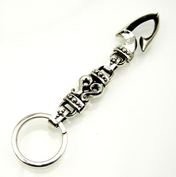 VASSER-VSKC002-SPEARHOOK-1HEART-KEYCHAIN-SLV