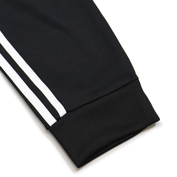 adidas(アディダス)正規取扱店