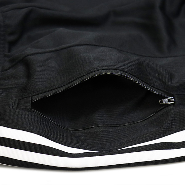 adidas正規取扱店