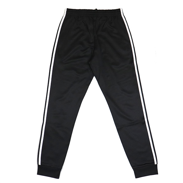 adidas正規取扱店