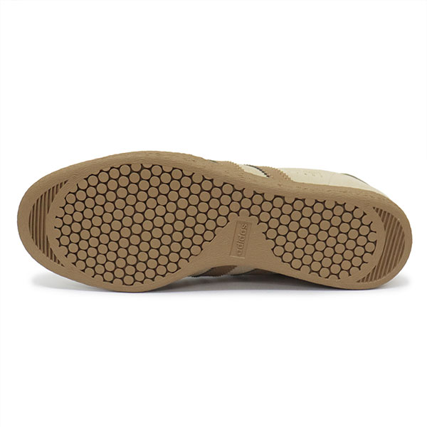 adidas STAD ベージュ スニーカー　一回着用 adidas ベージュ スニーカー Stadt 1回着用