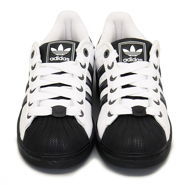 adidas正規取扱店