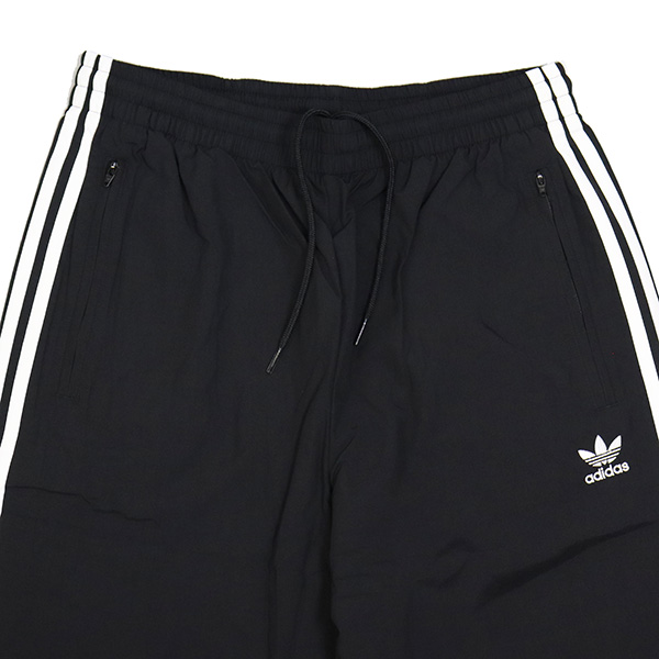 adidas正規取扱店