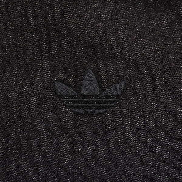 adidas正規取扱店