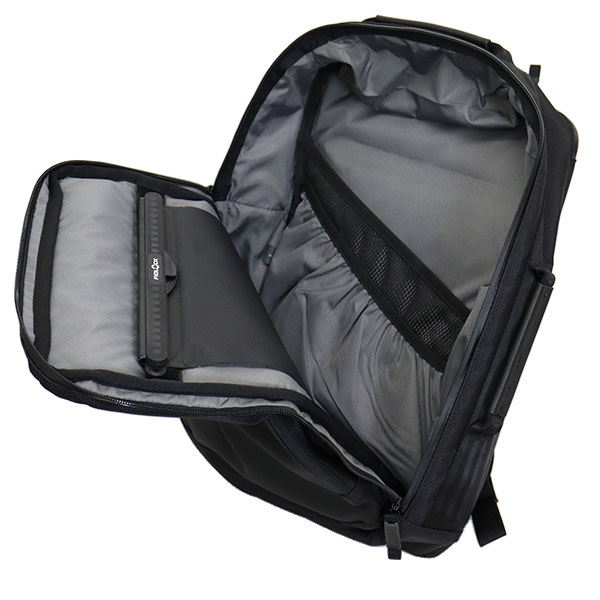 CHROME(クロームクロム)正規取扱店