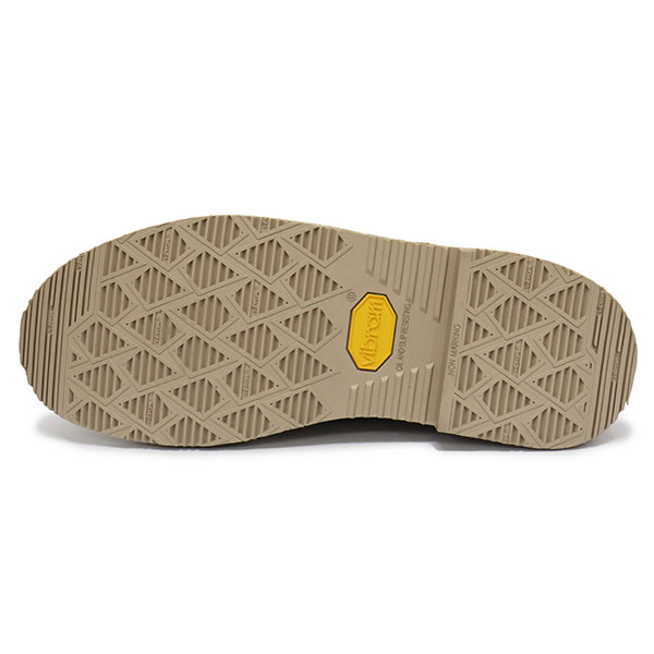 Clarks(クラークス)正規取扱店THREEWOOD