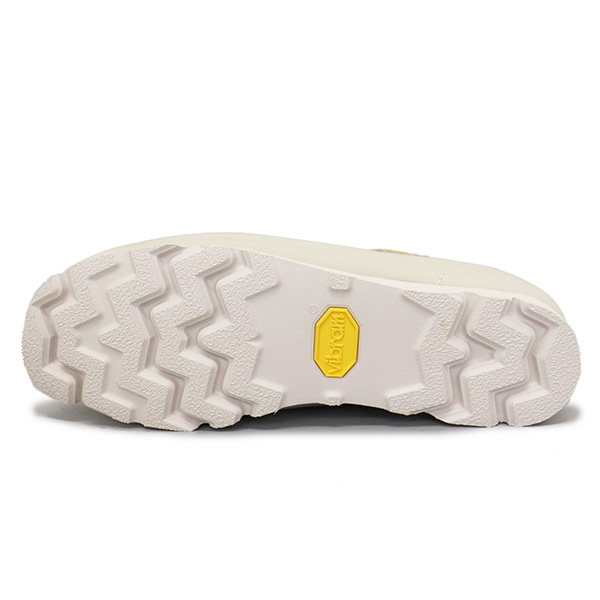 Clarks(クラークス)正規取扱店