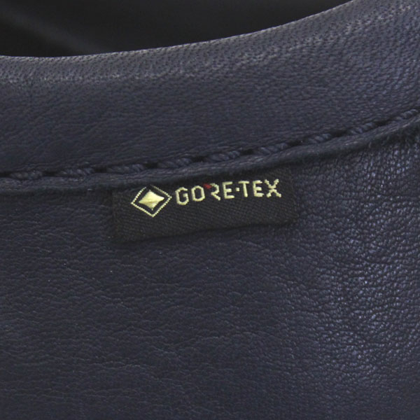 Clarks(クラークス)正規取扱店THREEWOOD