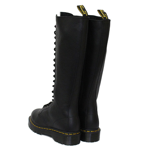 正規取扱店Dr.Martens(ドクターマーチン)