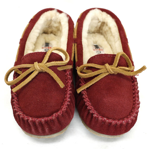 正規取扱店 MINNETONKA(ミネトンカ) Sheepskin Pippa Slipper(シープスキンピッパスリッパ) #42025 CRANBERRY レディース MT368