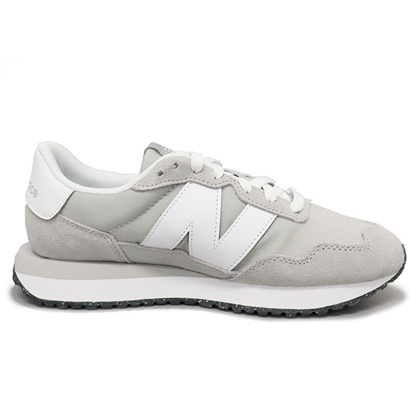 newbalance(ニューバランス)正規取扱店
