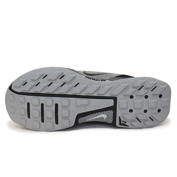 NIKE正規取扱店THREEWOOD