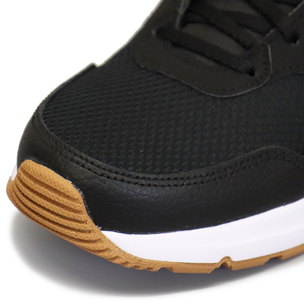 NIKE正規取扱店THREEWOOD