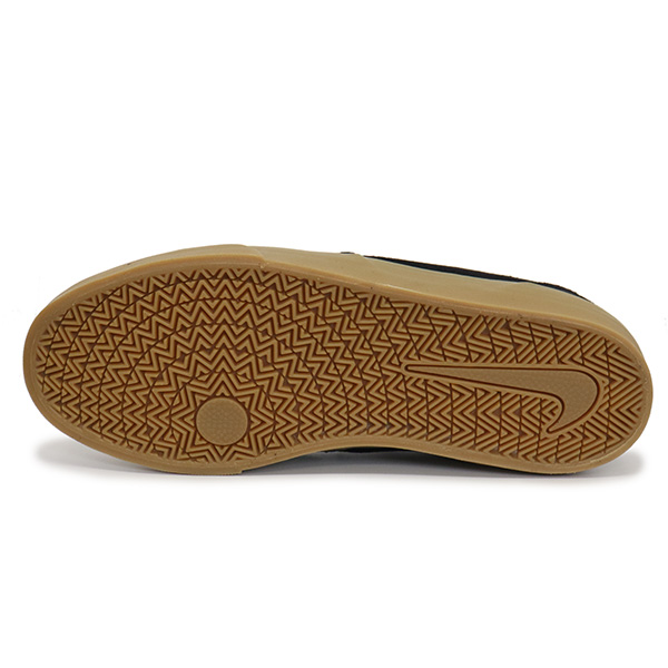 NIKE正規取扱店THREEWOOD