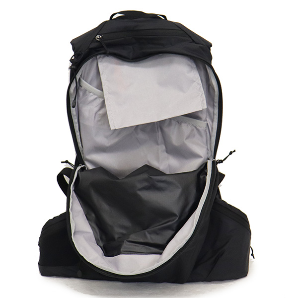 Salomon(サロモン)正規取扱店