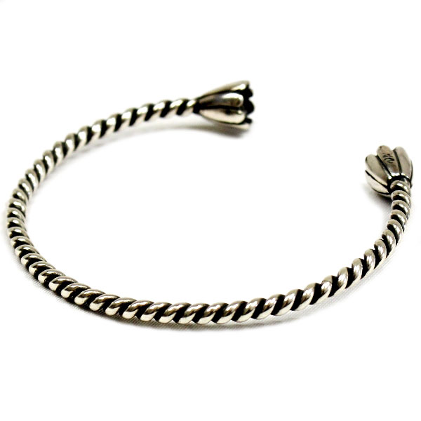VASSER(バッサー)Silver Tassel Bangle(シルバータッセルバングル)