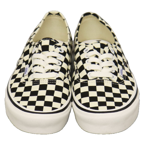 VANS(ヴァンズバンズ)正規取扱店