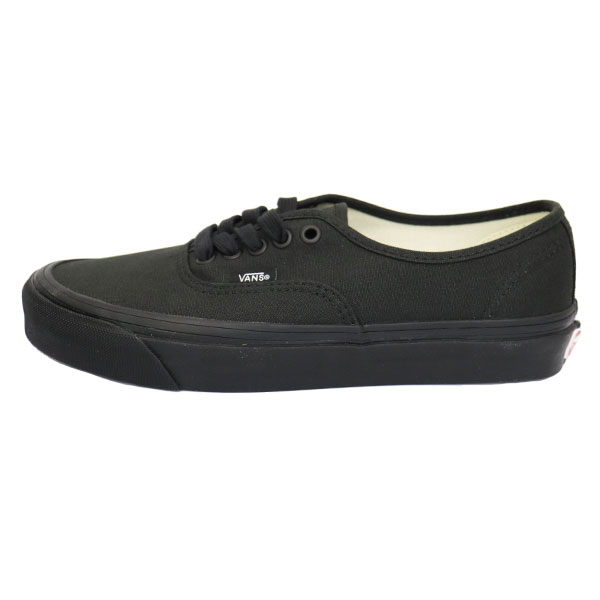 VANS(ヴァンズバンズ)正規取扱店