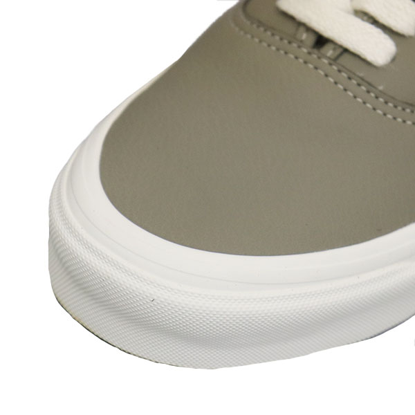 VANS(ヴァンズバンズ)正規取扱店