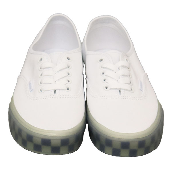 VANS(ヴァンズバンズ)正規取扱店