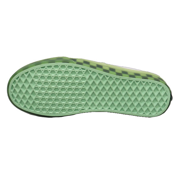 VANS(ヴァンズバンズ)正規取扱店