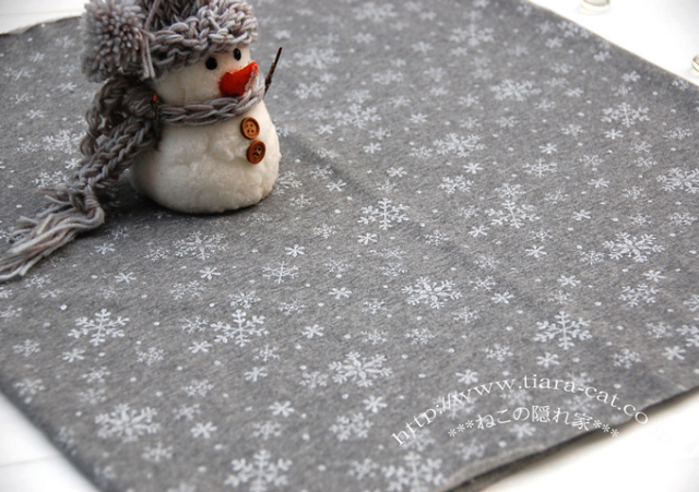 雪の結晶　ラメ雪　パネル